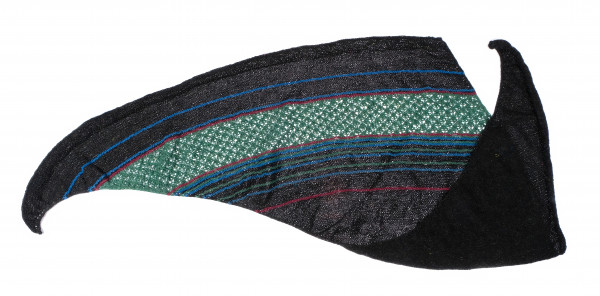 Triangular Shawl "Okunevo"